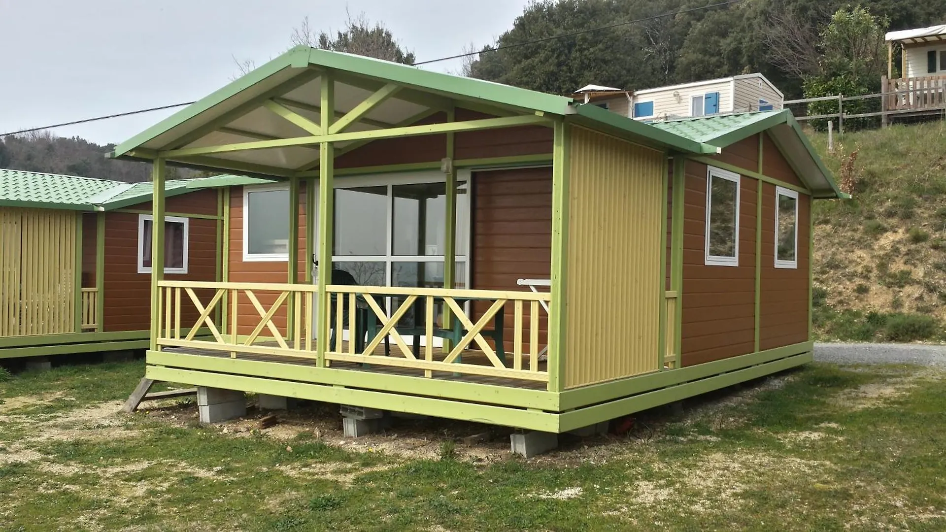 Camping Hotel Domaine Plein Sud à Bruzac