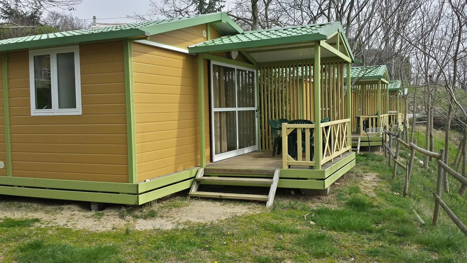 Hotel Domaine Plein Sud à Bruzac Camping